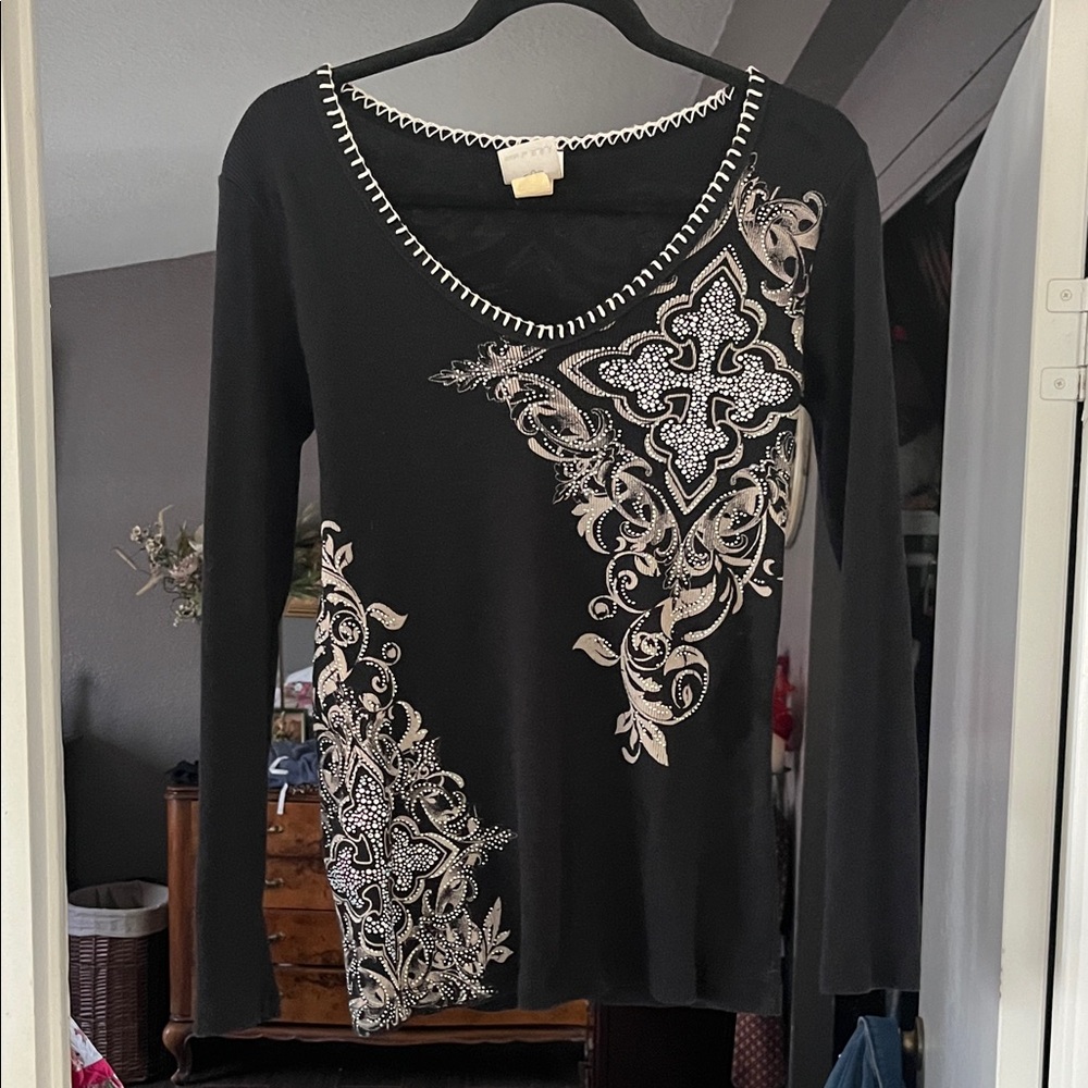 Vocal Black and White Women's Top